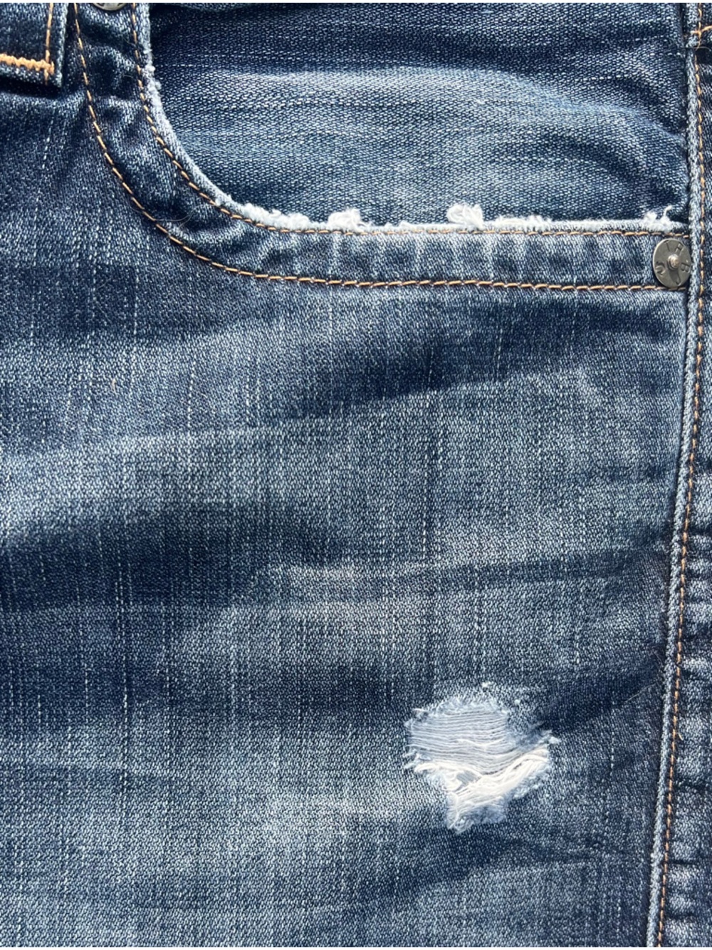True Religion “Ricky” Relaxed Straight Jeans - Picture 4 of 8